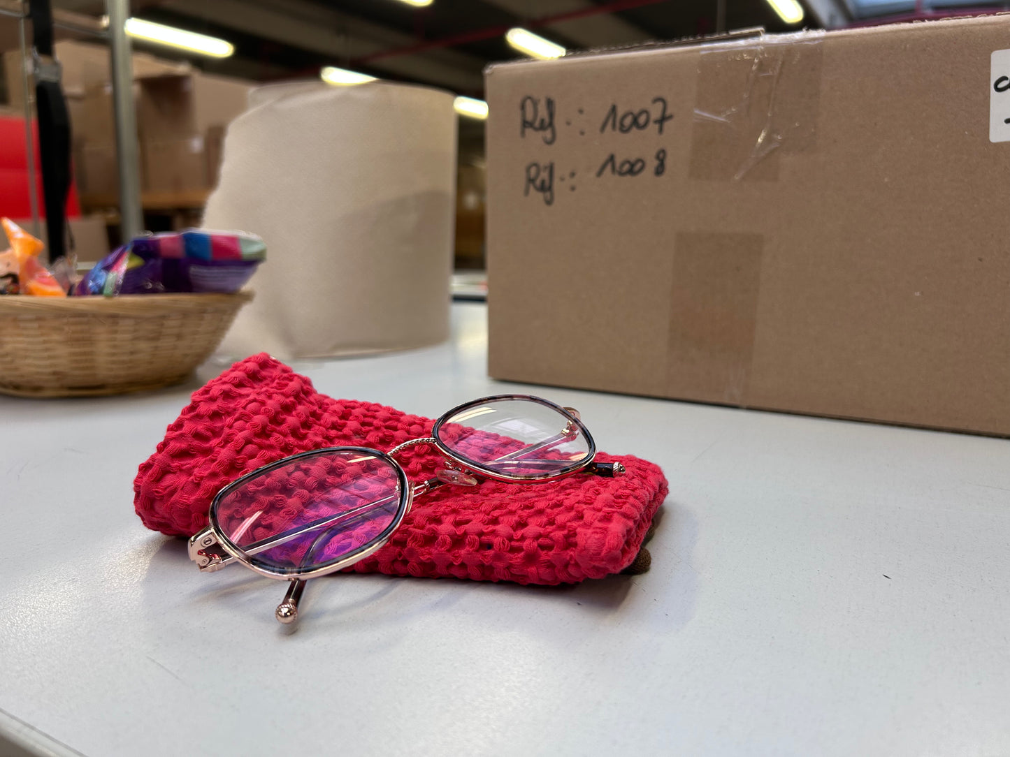 Zoom texture kit couture - Le Tuto Gratuit : Sac Bourse, pochette +