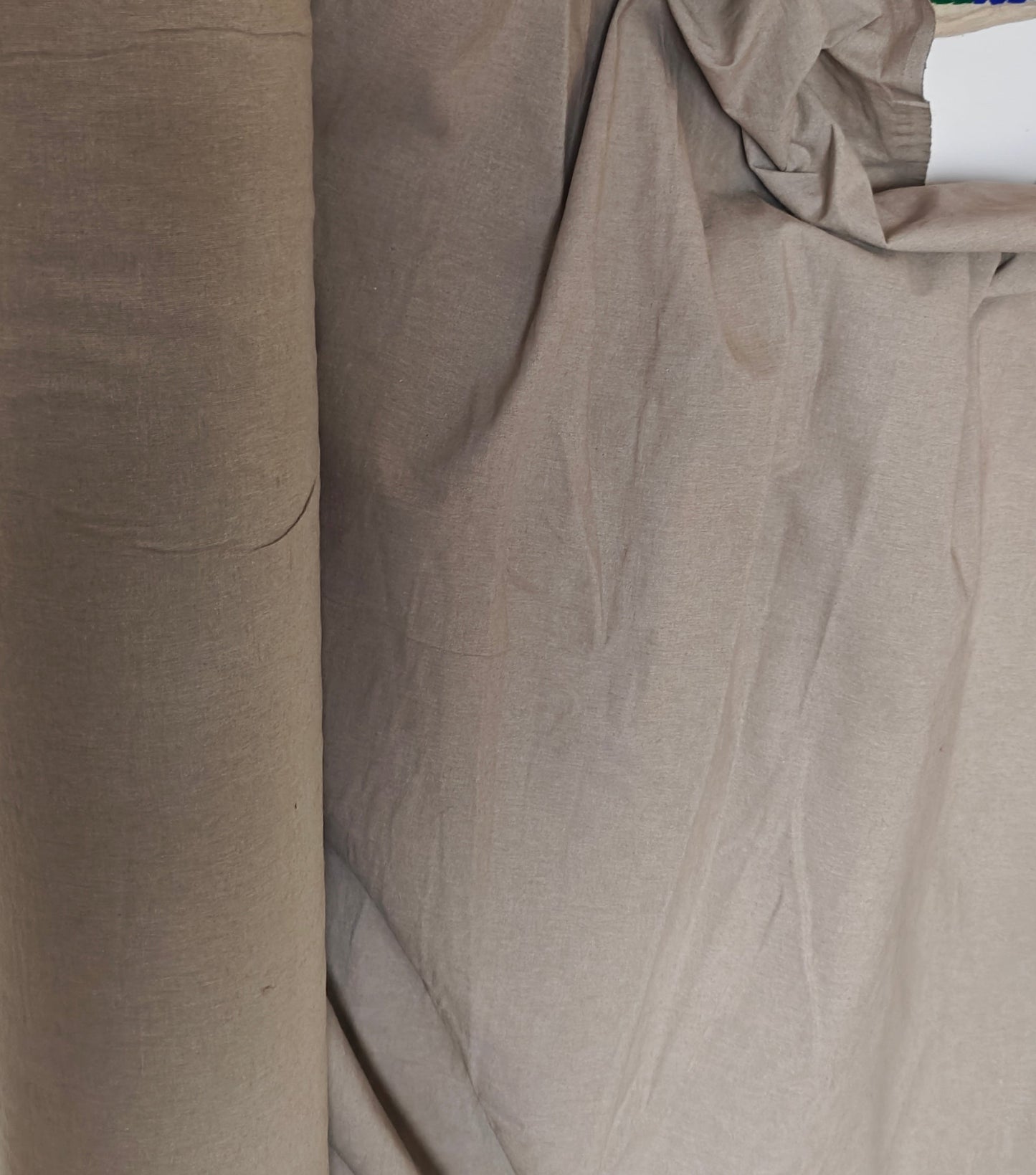 Toile Coton Aspect Lin Naturel au mètre x 165cm — Tissu récupéré des Vosges | Autour du Tissu