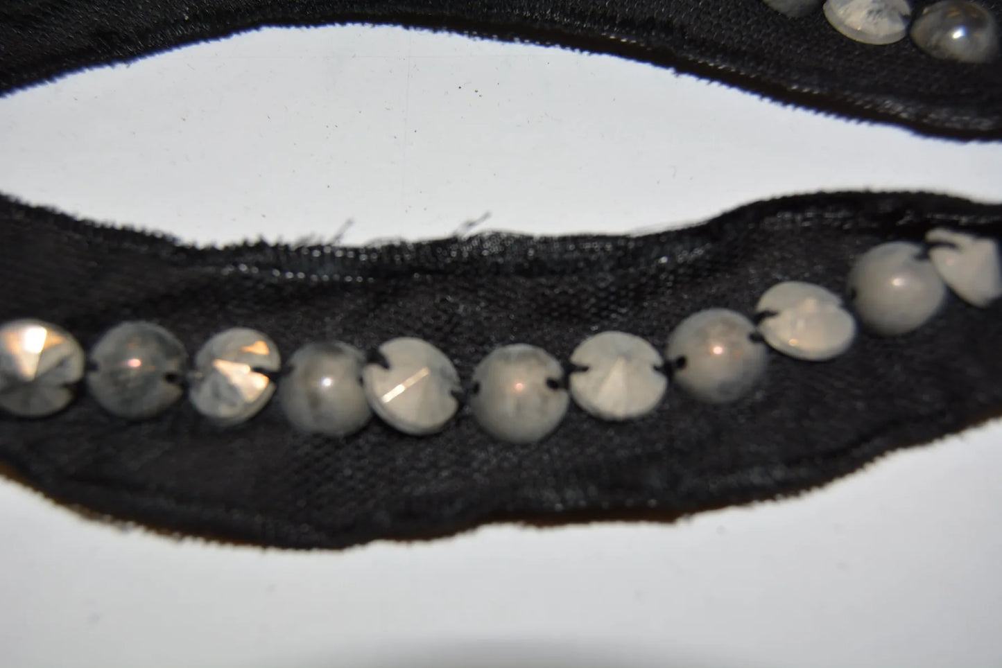 destockage_devant_3_cm_noir_col_encolure_3_cm_strass_perle_noir_80_cm1