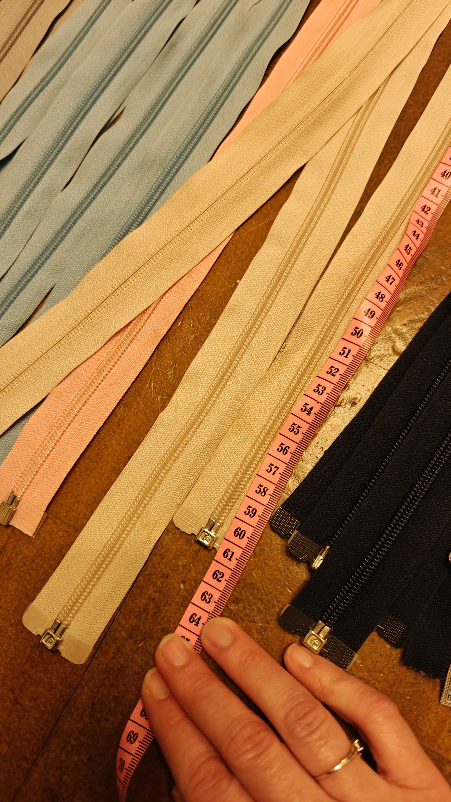 FERMETURE ÉCLAIR SÉPARABLE 35 À 120 CM - PLASTIQUE - PLUSIEURS COULEURS | VESTE, BLOUSON, PARKA