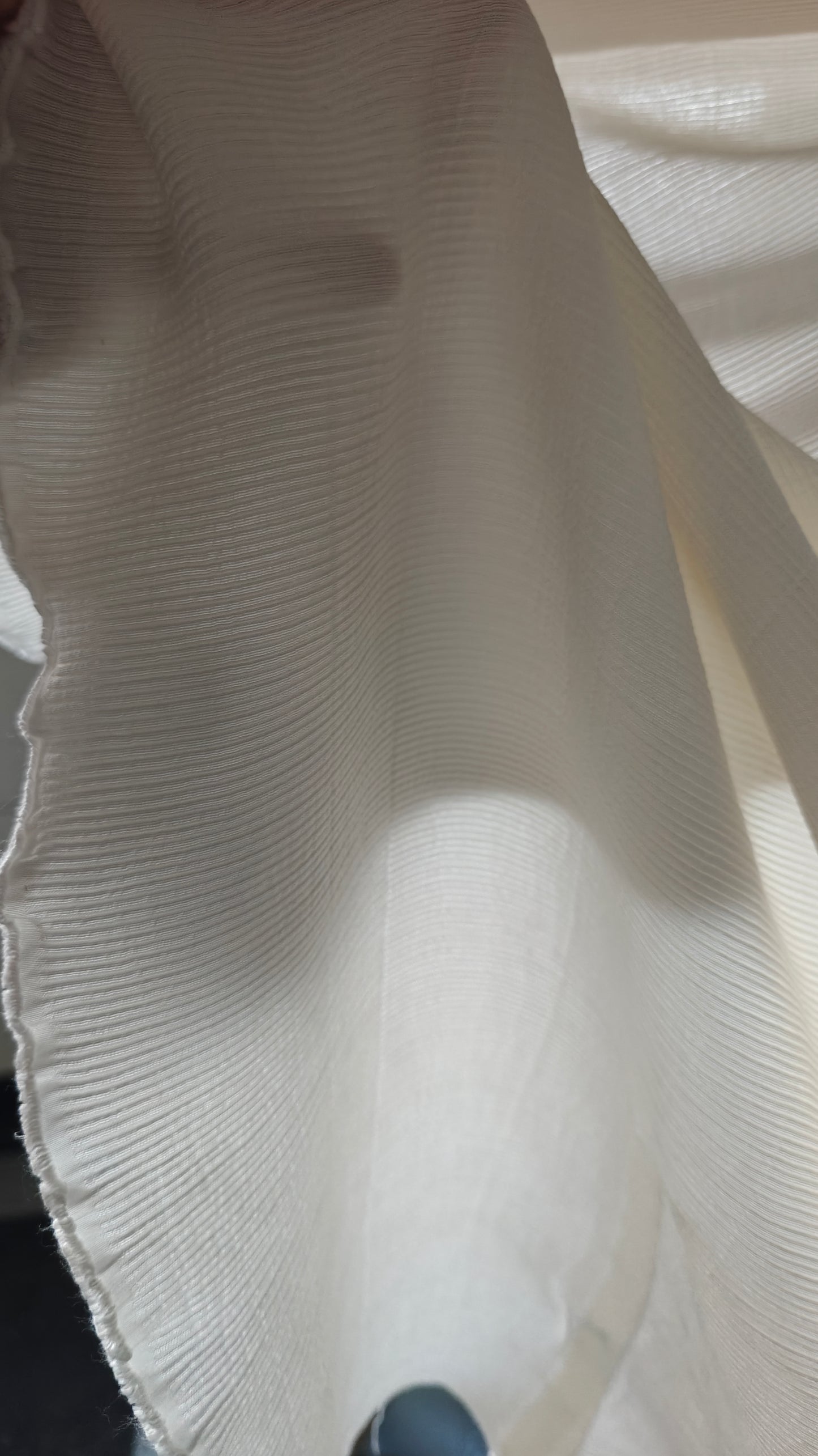 VISCOSE BLANC GAUFRé MOYEN 100x135 cm