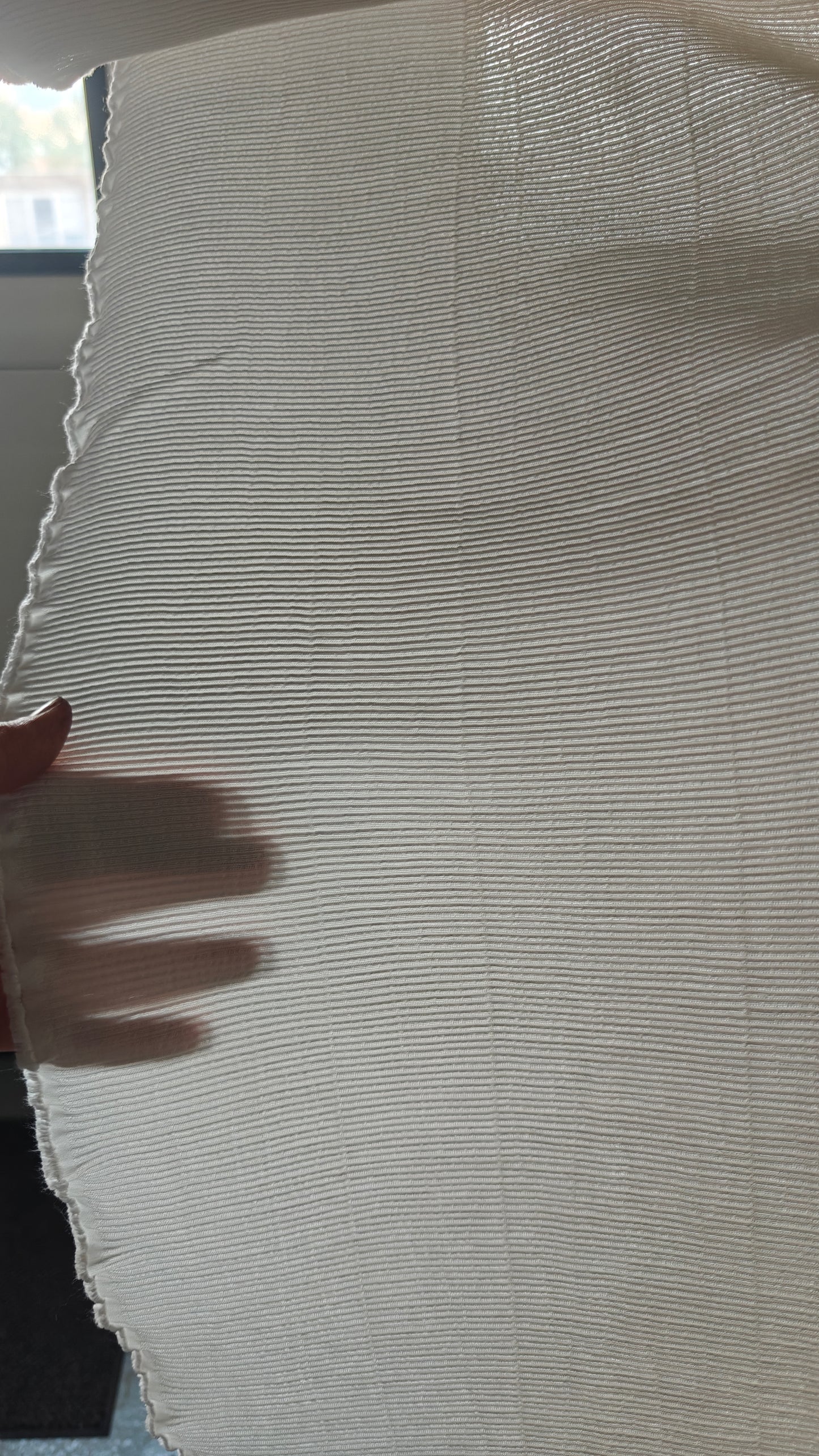 VISCOSE BLANC GAUFRé MOYEN 100x135 cm
