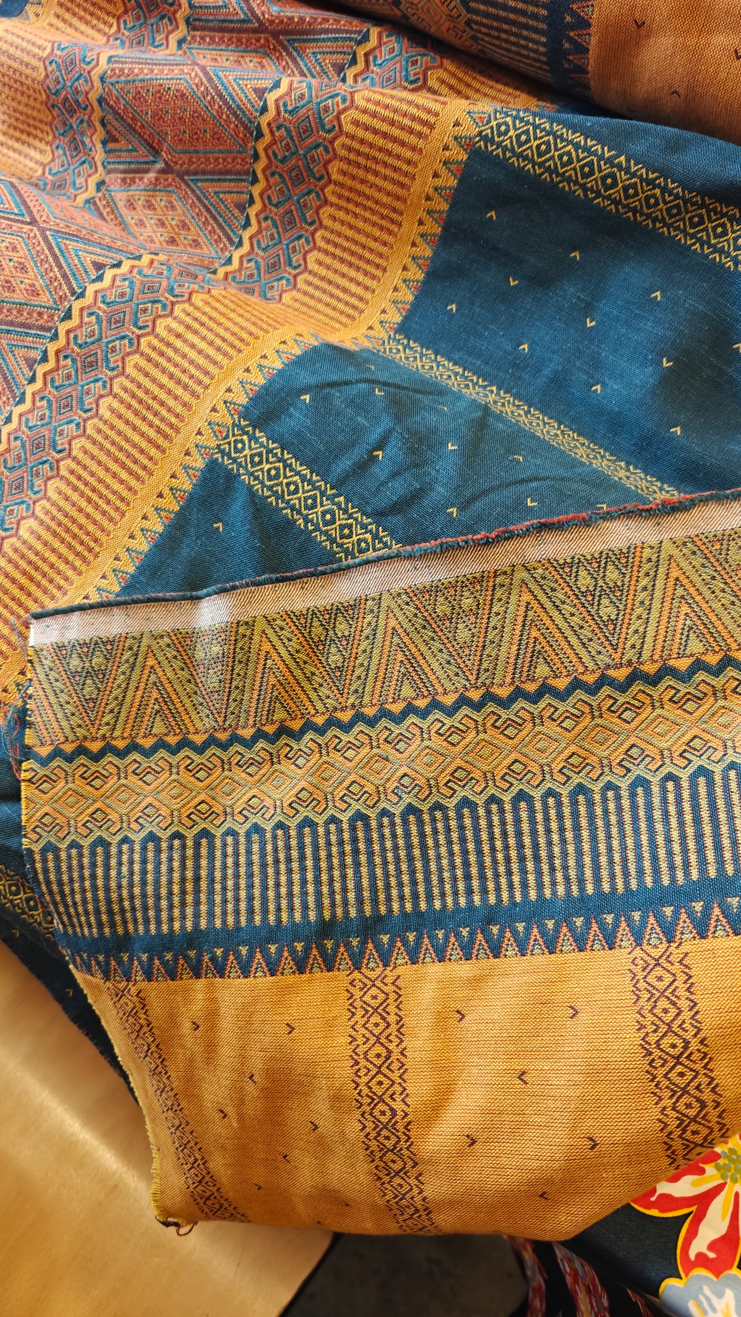 Jacquard Ethnique Bleu Petrole Ocre - 140cm