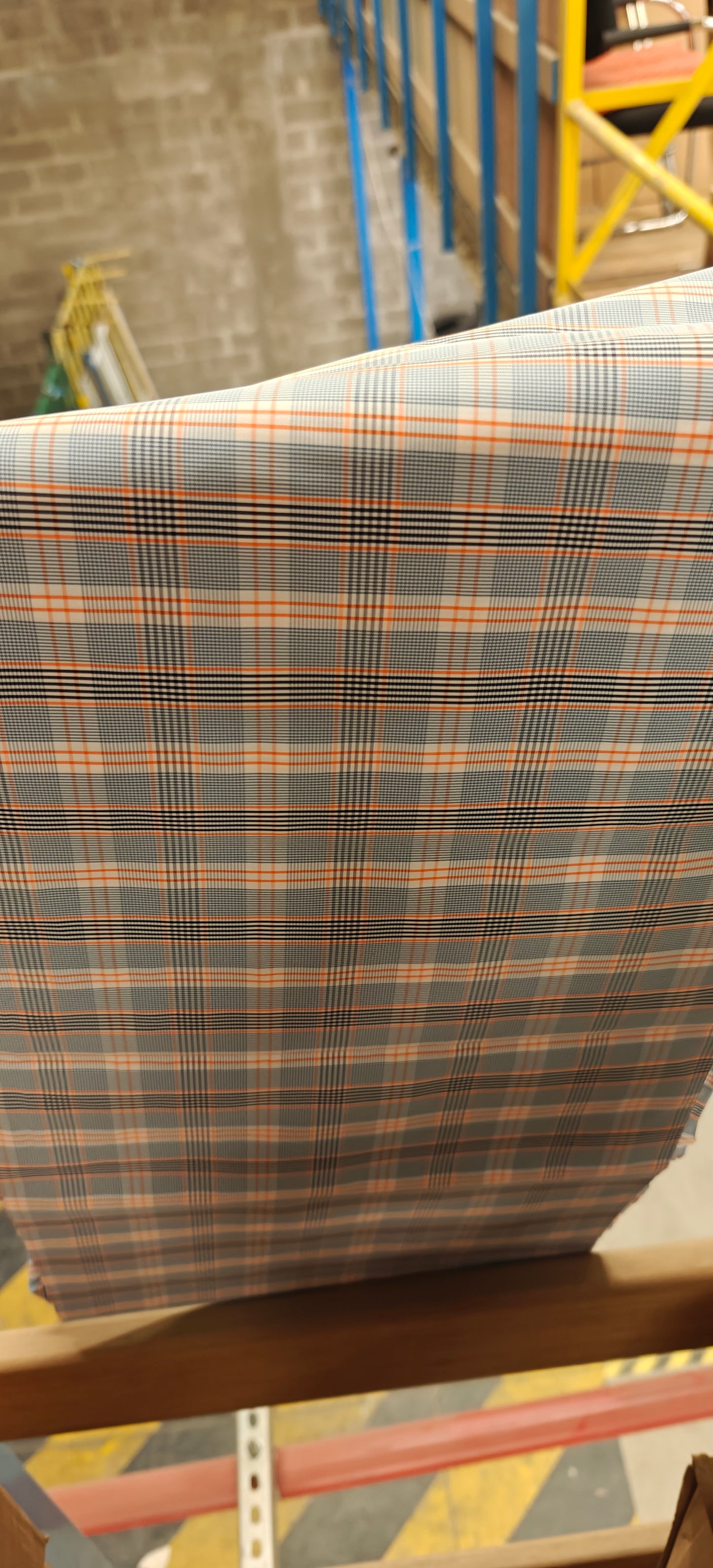 Gros plan qualité tissu - Autour du Tissu