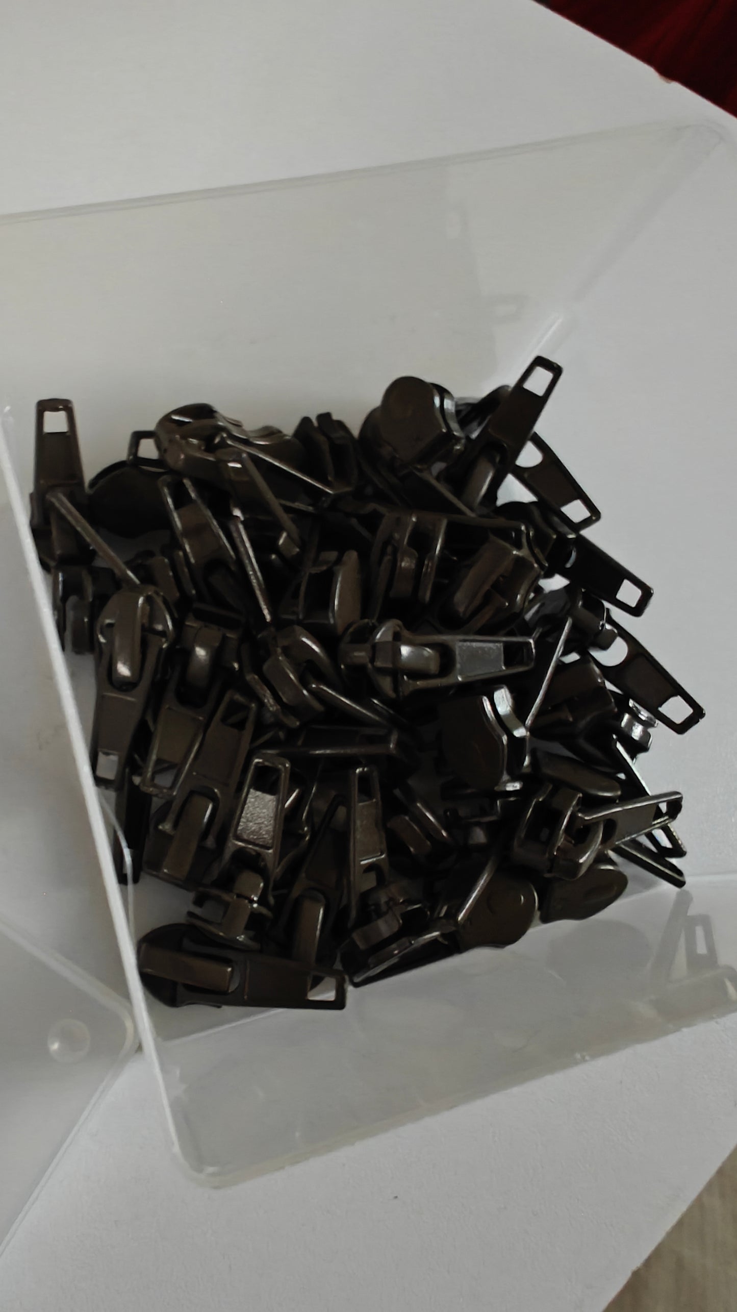 Curseur en métal 6mm assortis aux zips au mètre