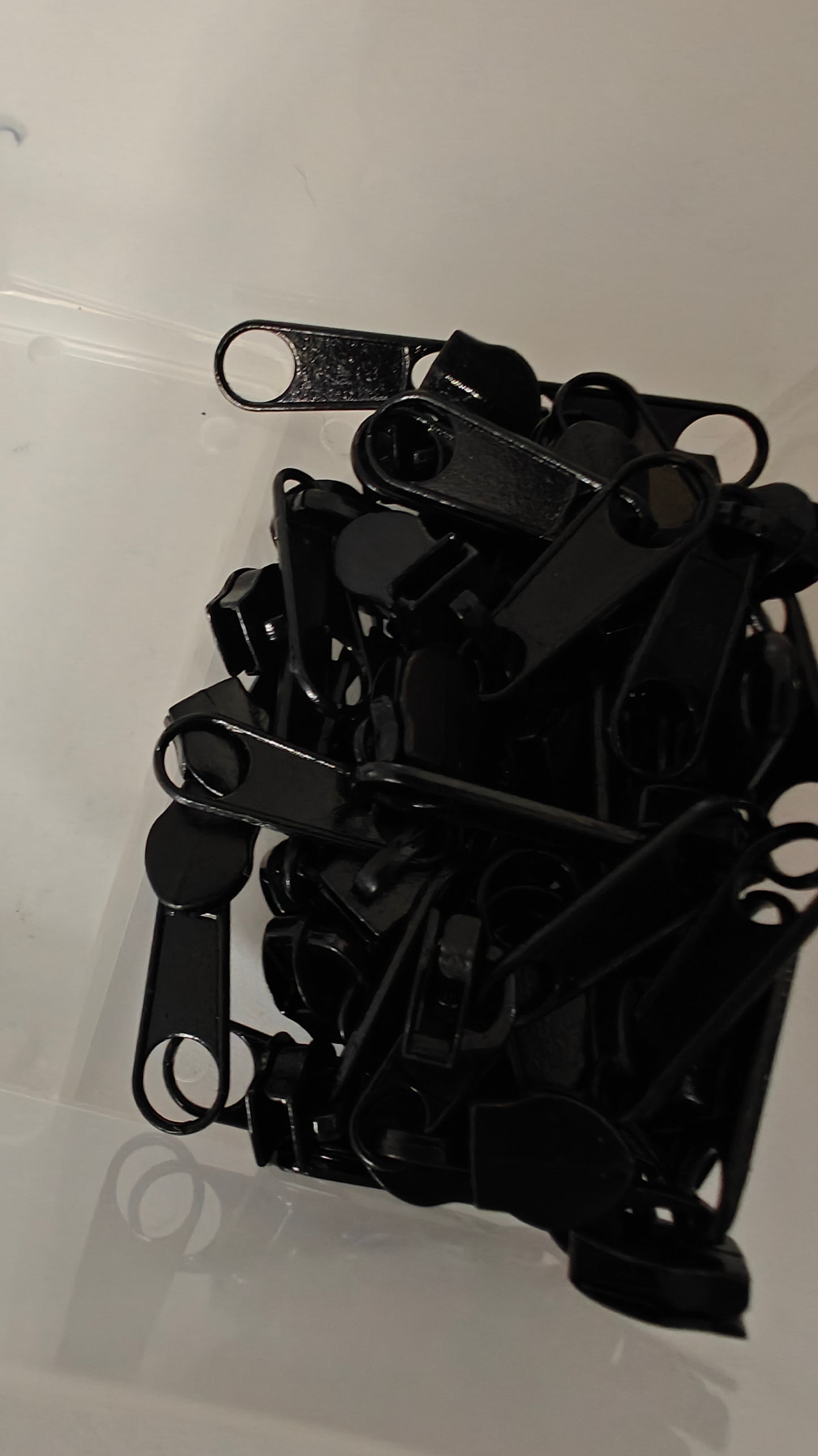 Curseur en métal 6mm assortis aux zips au mètre