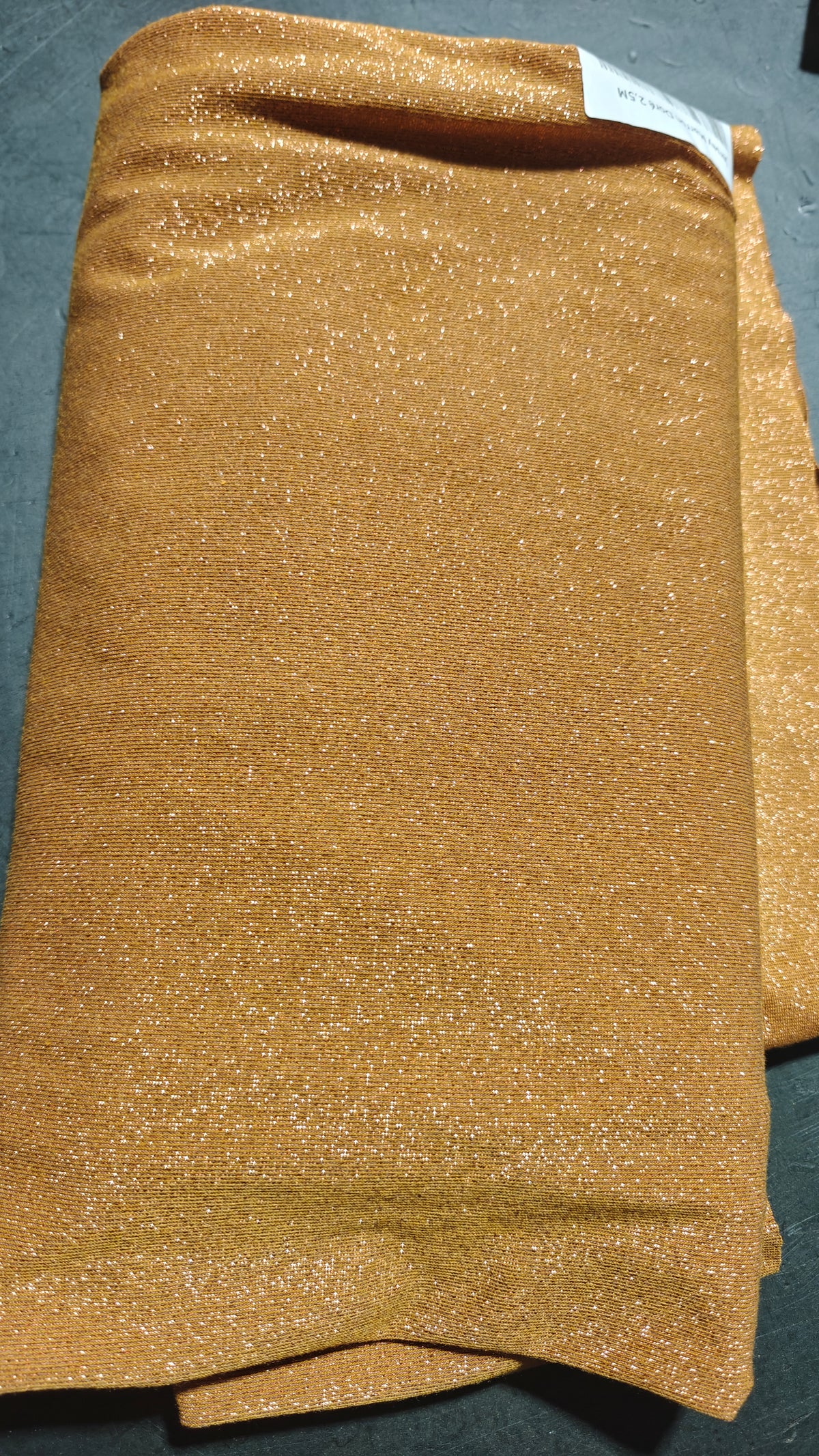 Jersey Lurex Camel Brillant 250x140cm – Robe Soirée & Déguisement | Autour du Tissu
