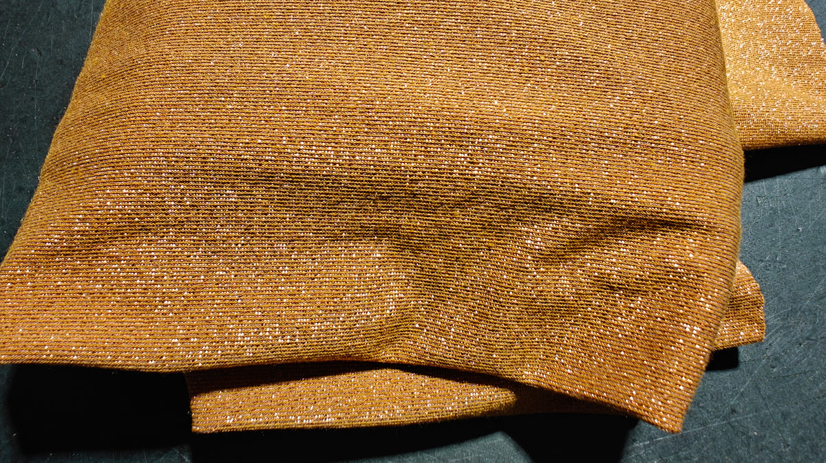 Jersey Lurex Camel Brillant 250x140cm – Robe Soirée & Déguisement | Autour du Tissu