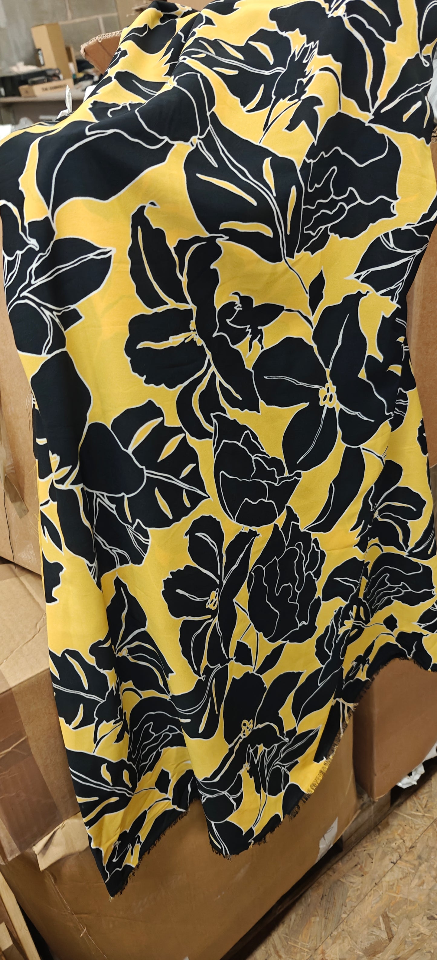 Viscose Crêpe Fleurie 160x140cm