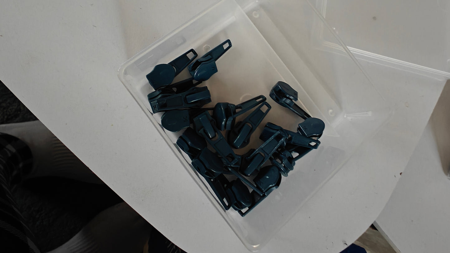 Curseur pour Fermetures Éclair au Mètre 4mm - Zip Bobine