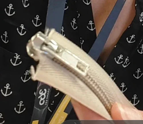 Fermeture éclair Zip au mètre 6mm Beige - fermeture éclair couture - Strasbourg Alsace - Autour du Tissu