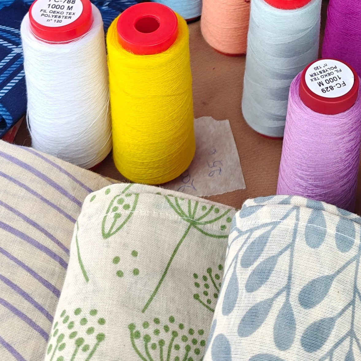 🎂 Mystery Box Anniversaire Strasbourg | Tissu Upcycling Surprise 45€