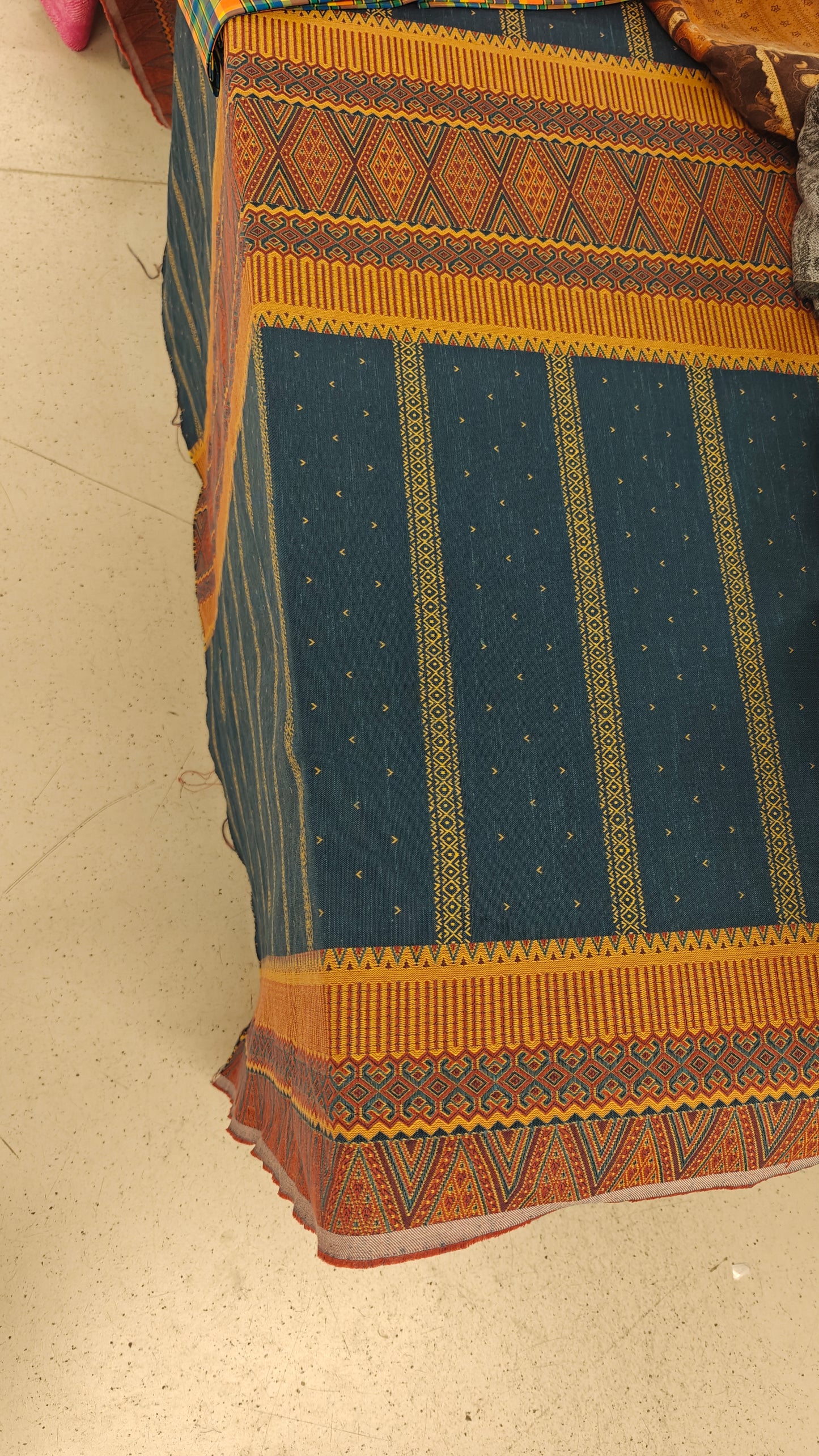 Jacquard Ethnique Bleu Petrole Ocre - 140cm
