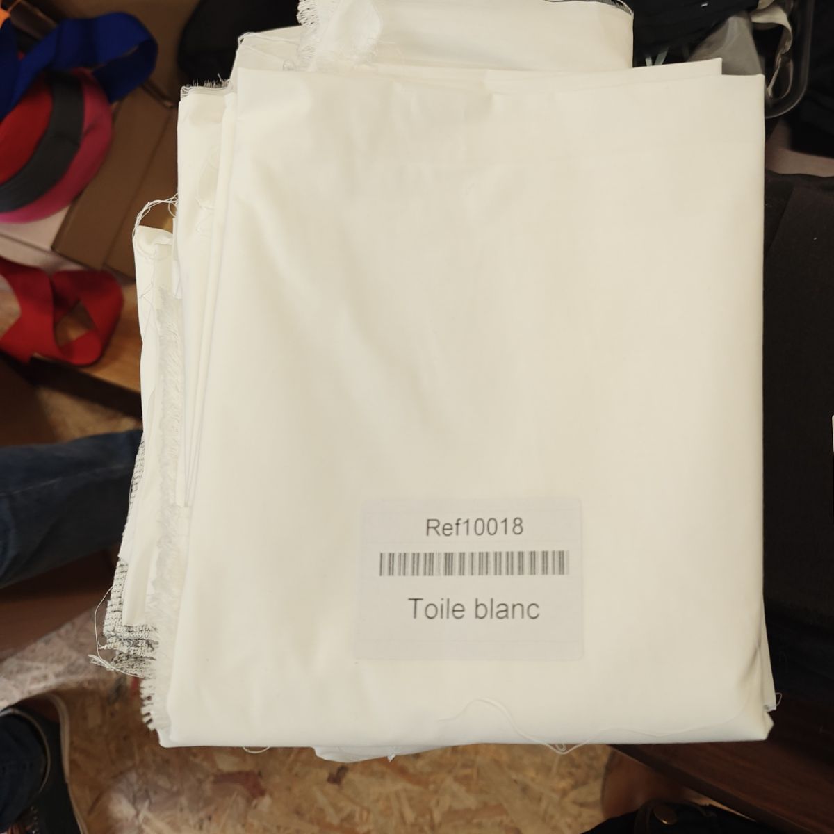 Tissu Blanc basique idéal pour doublure 100x140cm