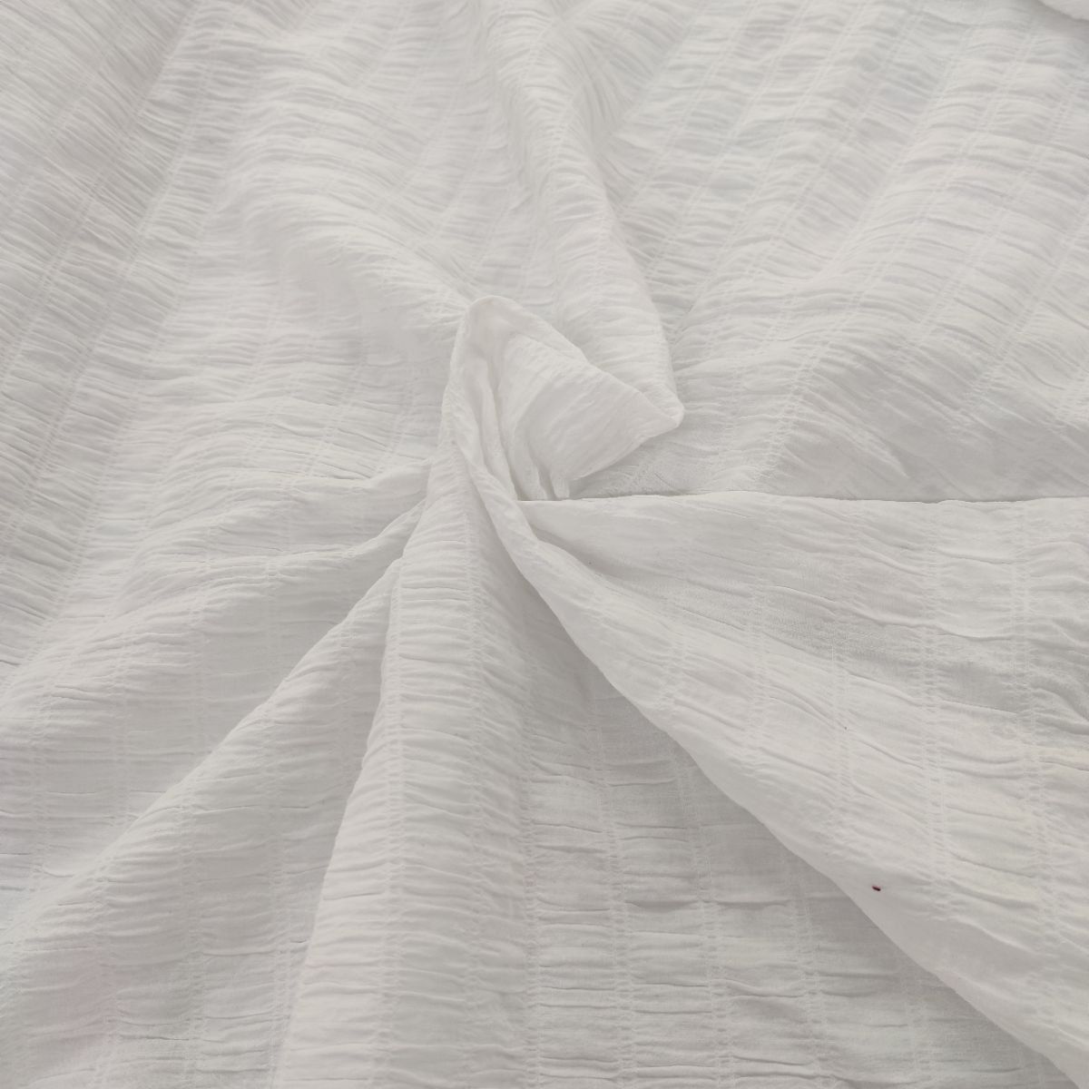 Zoom texture tissu - Gaufré léger Robe 300x135cm