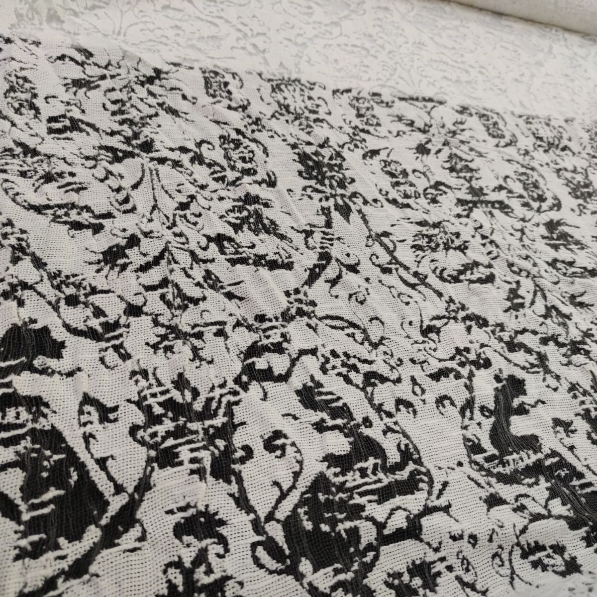 "Détail galon  - Dentelle ajourée vintage 100x105cm"