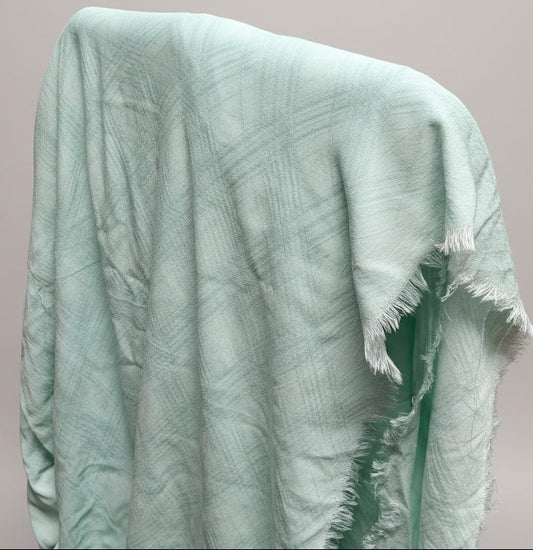 Coton fluide chevron vert d'eau 300×140 cm – Coupon Strasbourg