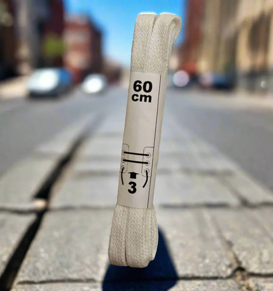 paire de lacet blanc 60cm-autour du tissu