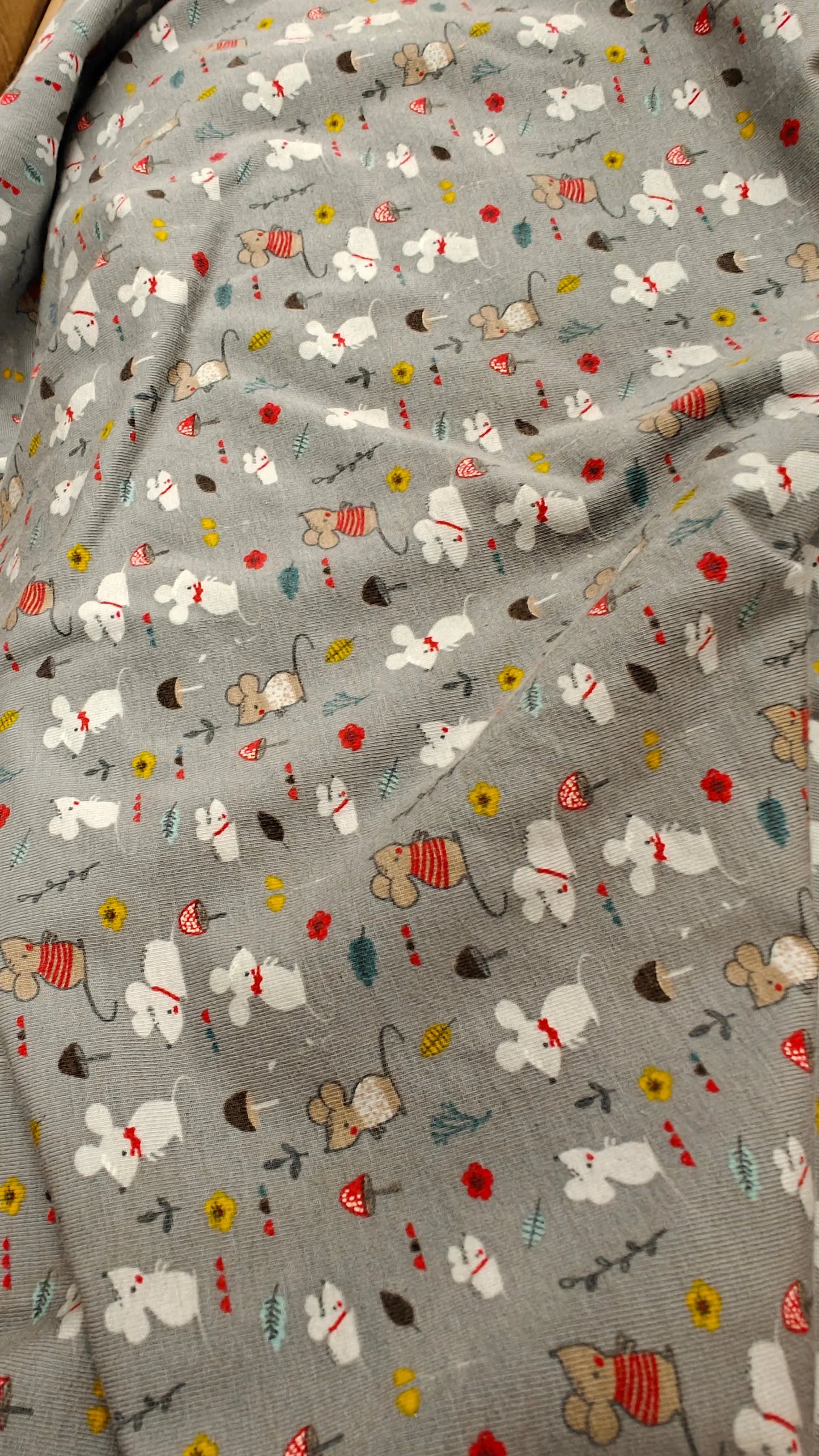 zoom texture jersey - jersey enfant oekotex imprimé souris