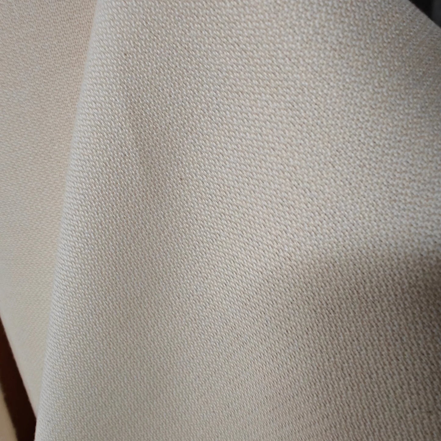 détail — tissu coton épais français - toile armure écru vos | autour du tissu strasbourg