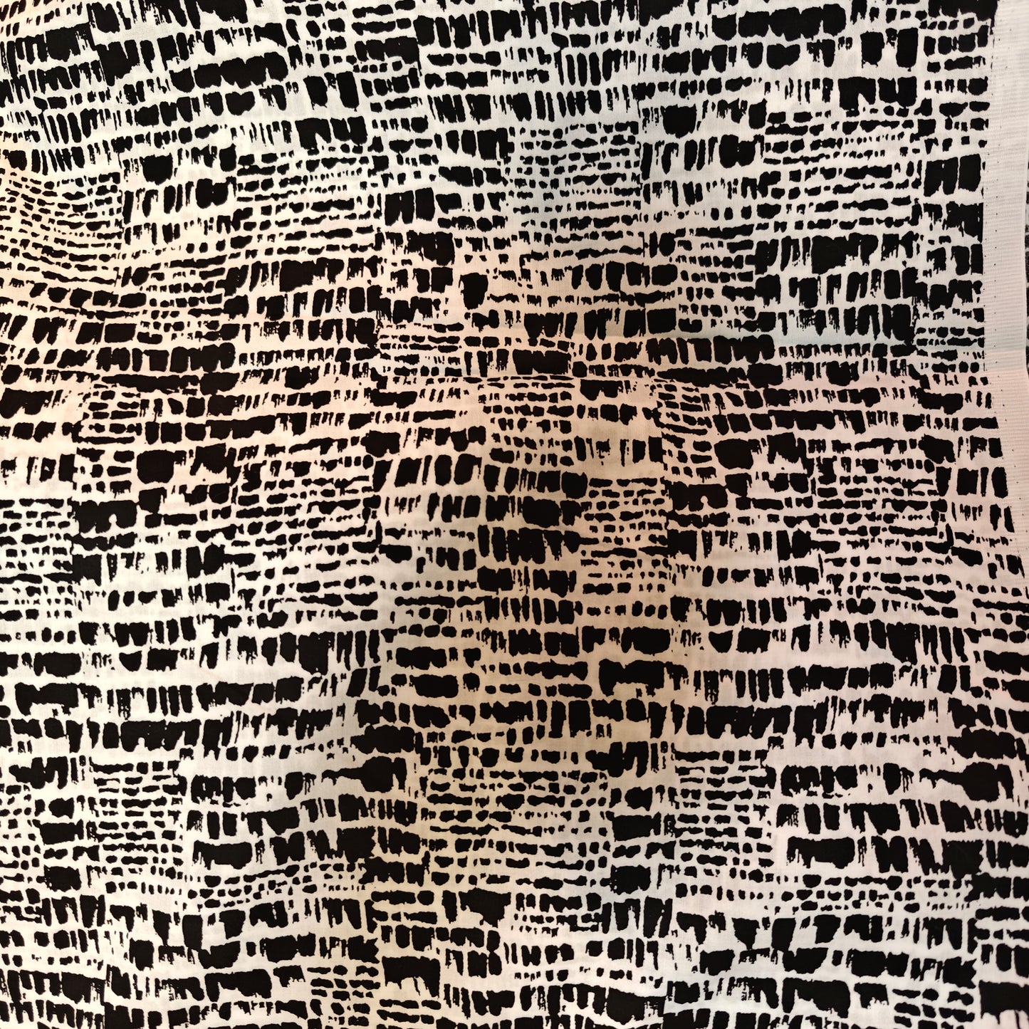 Viscose Graphique Noir Blanc 416x150cm