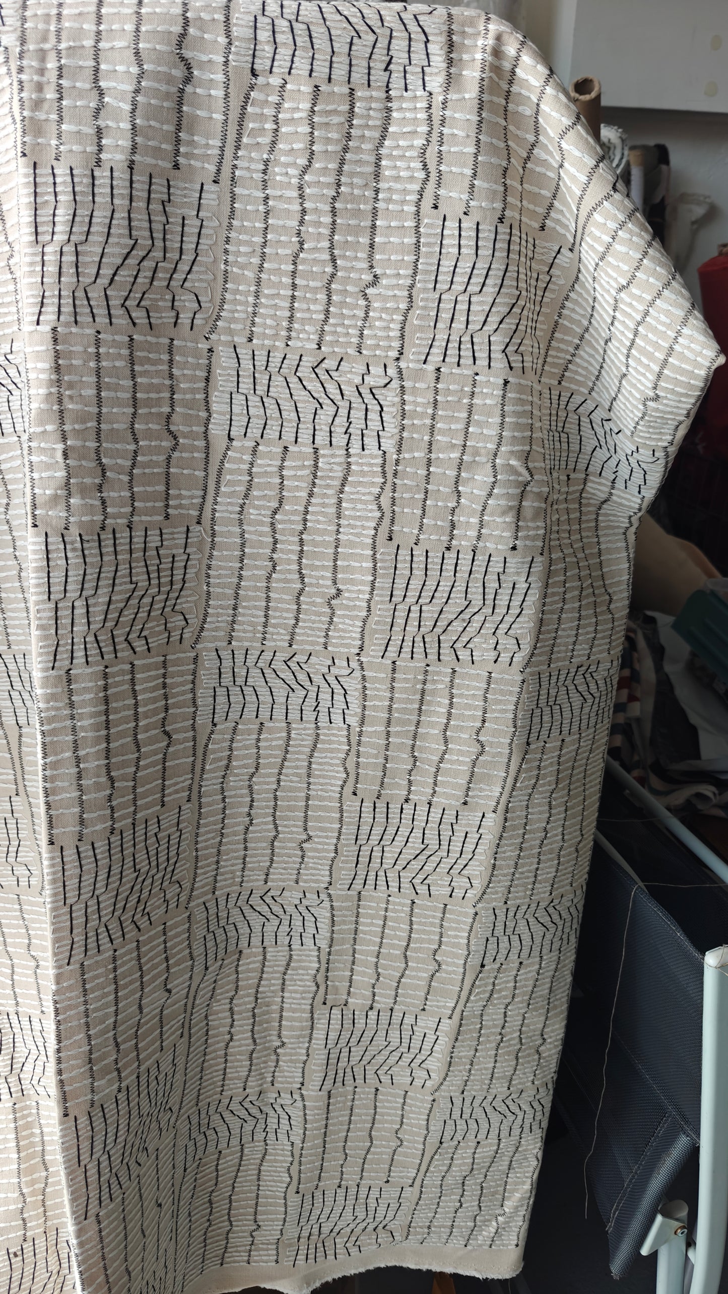 TOILE COTON TEXTURE BRODE 170x140 cm