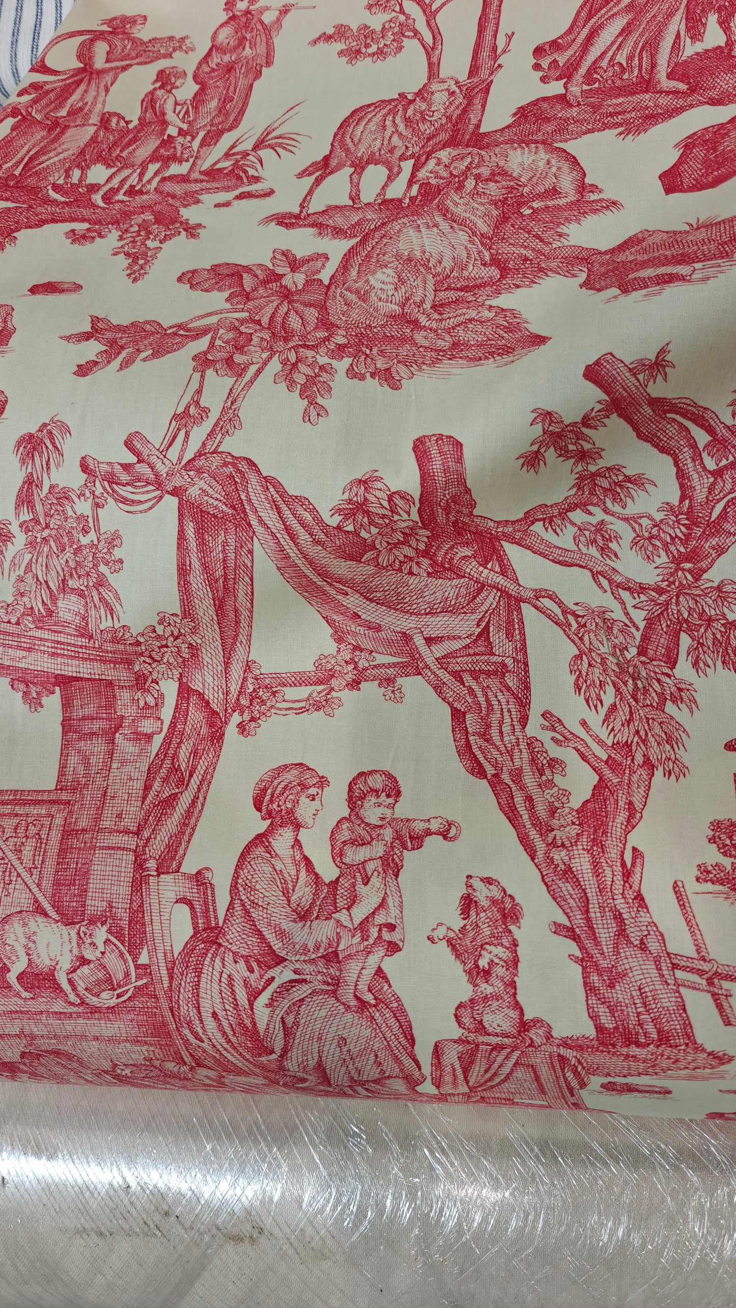 Détail — 👑 Toile de Jouy bleu ou rouge écru au mètre - Pièc | Autour du Tissu Strasbourg