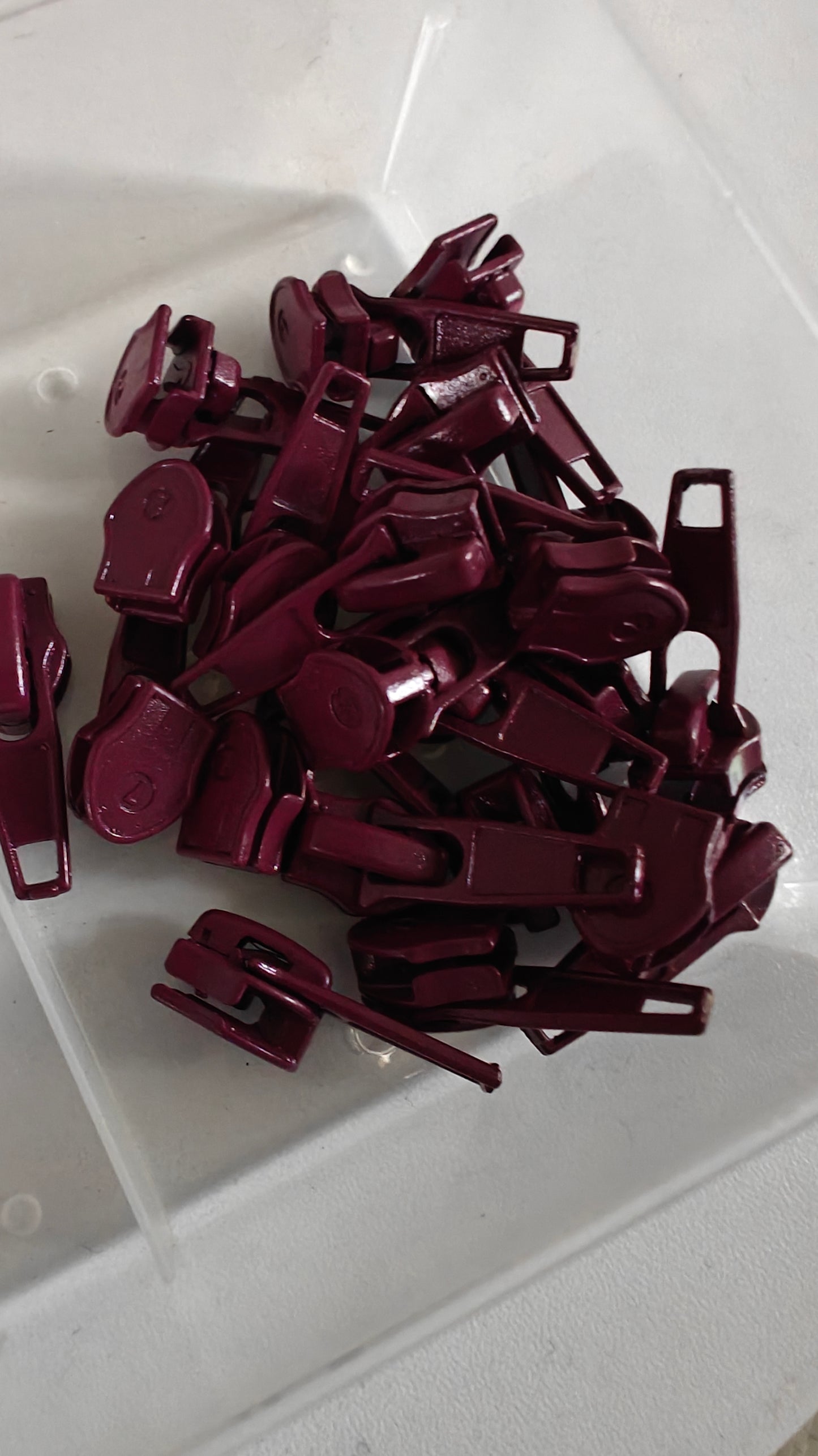 Curseur en métal 6mm assortis aux zips au mètre