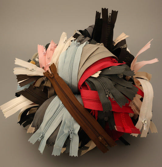 Kit Débutant Fermetures Éclair - 10 Fermetures Assorties Sauvées | Autour du Tissu