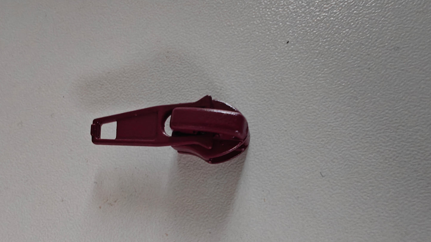 Curseur en métal 6mm assortis aux zips au mètre