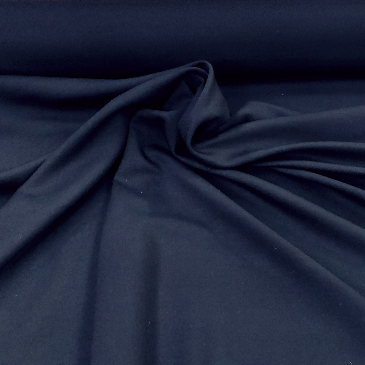 Jersey stretch marine fluide très stretch 200x151cm