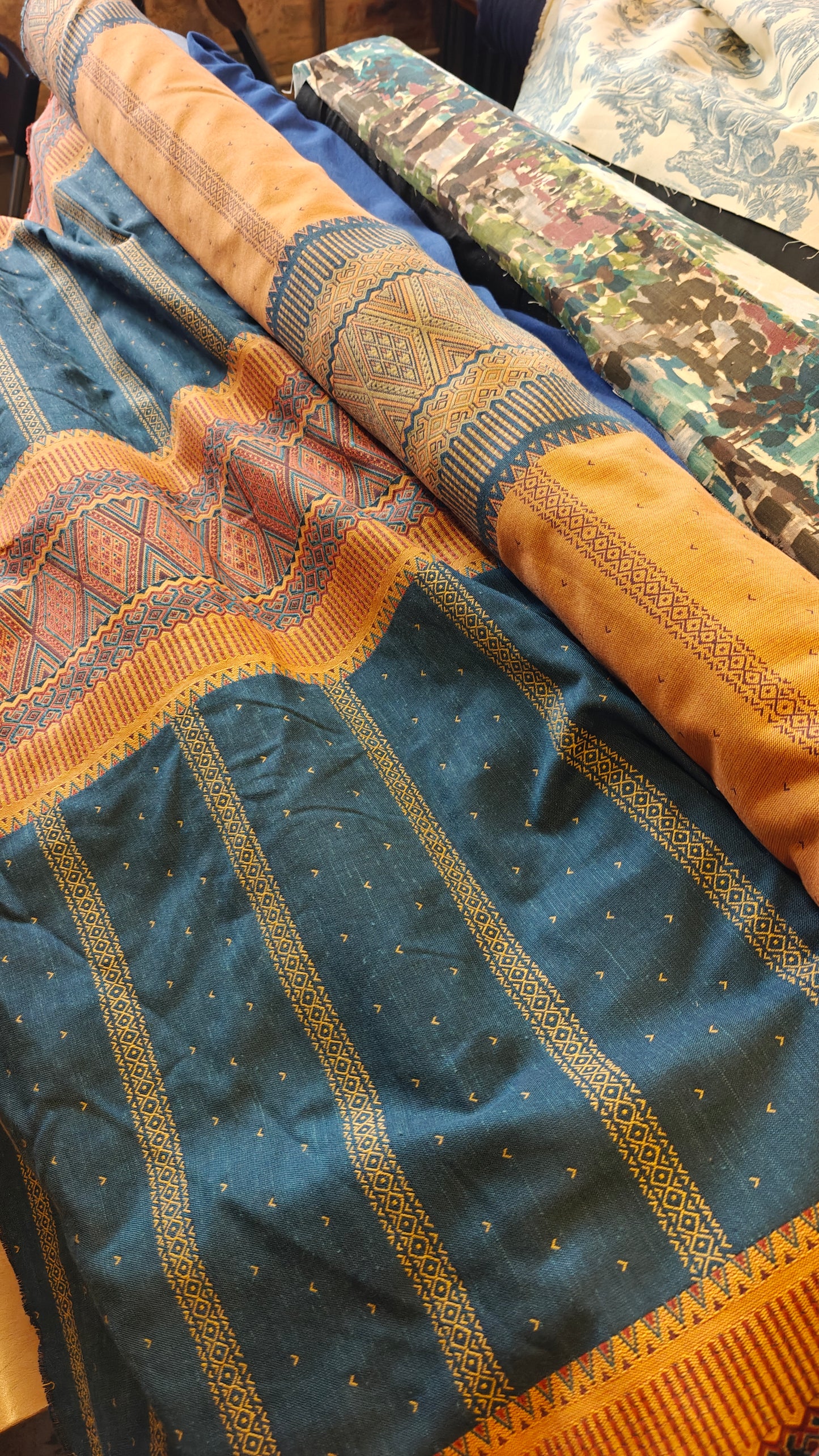 Jacquard Ethnique Bleu Petrole Ocre - 140cm