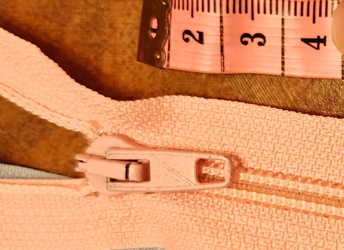 Détail — FERMETURE ÉCLAIR SÉPARABLE 35 À 120 CM - PLASTIQUE | Autour du Tissu Strasbourg