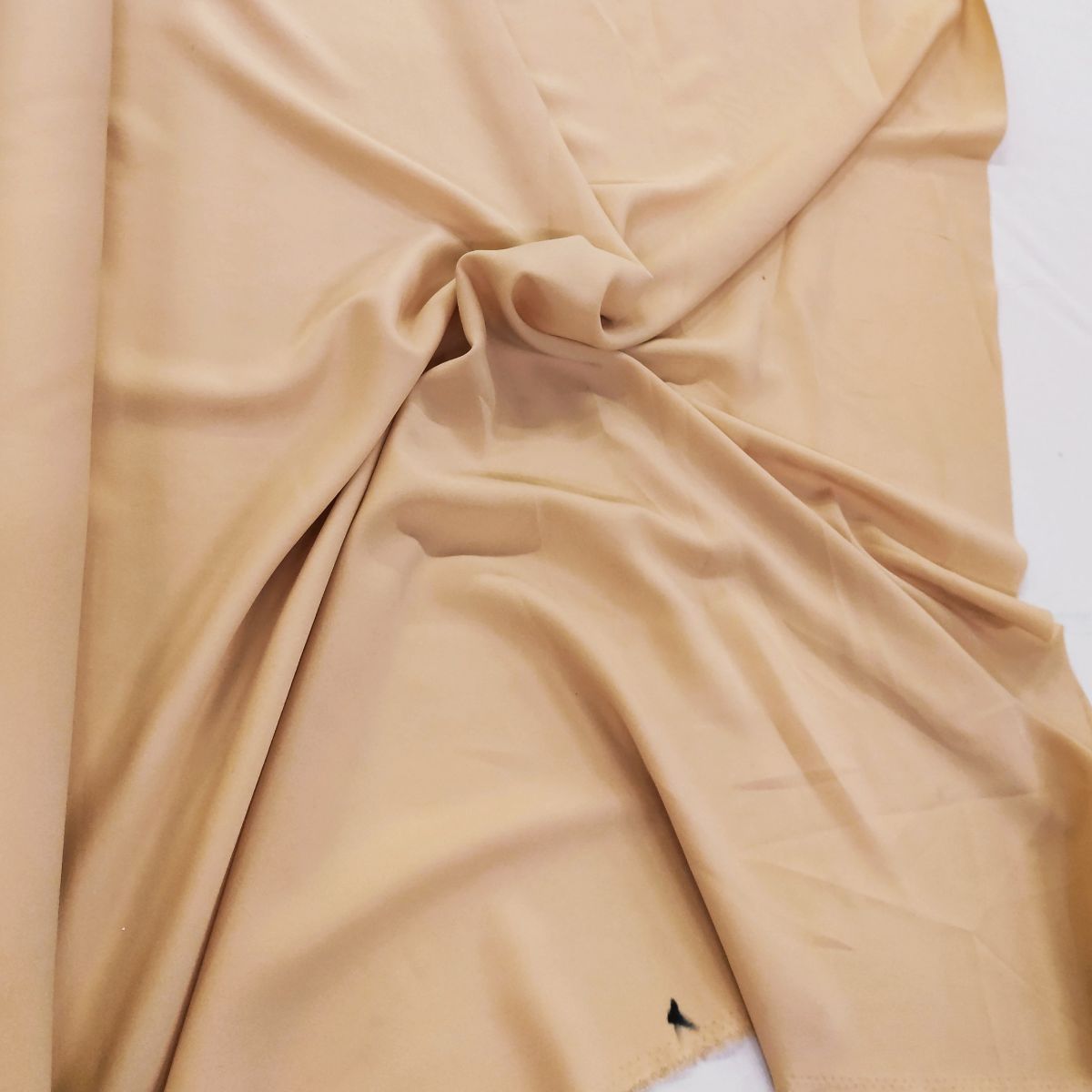 Coupon Viscose Crêpe Pêche — 150cm ou 110cm — Fin de série Alsace
