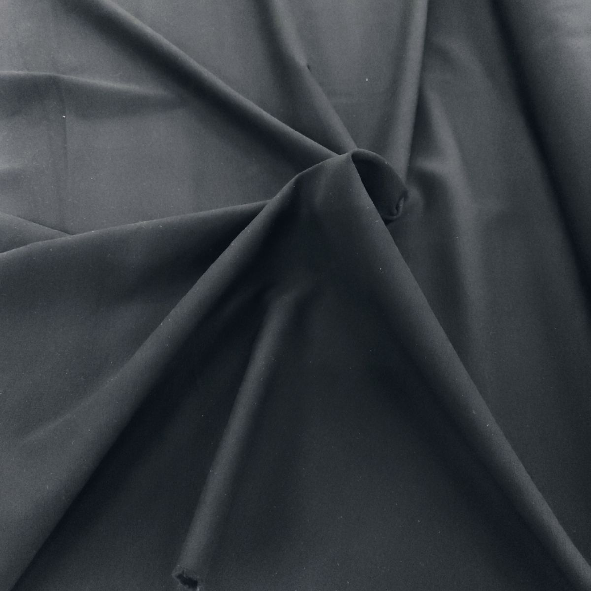 Viscose noire 200x137cm stretch