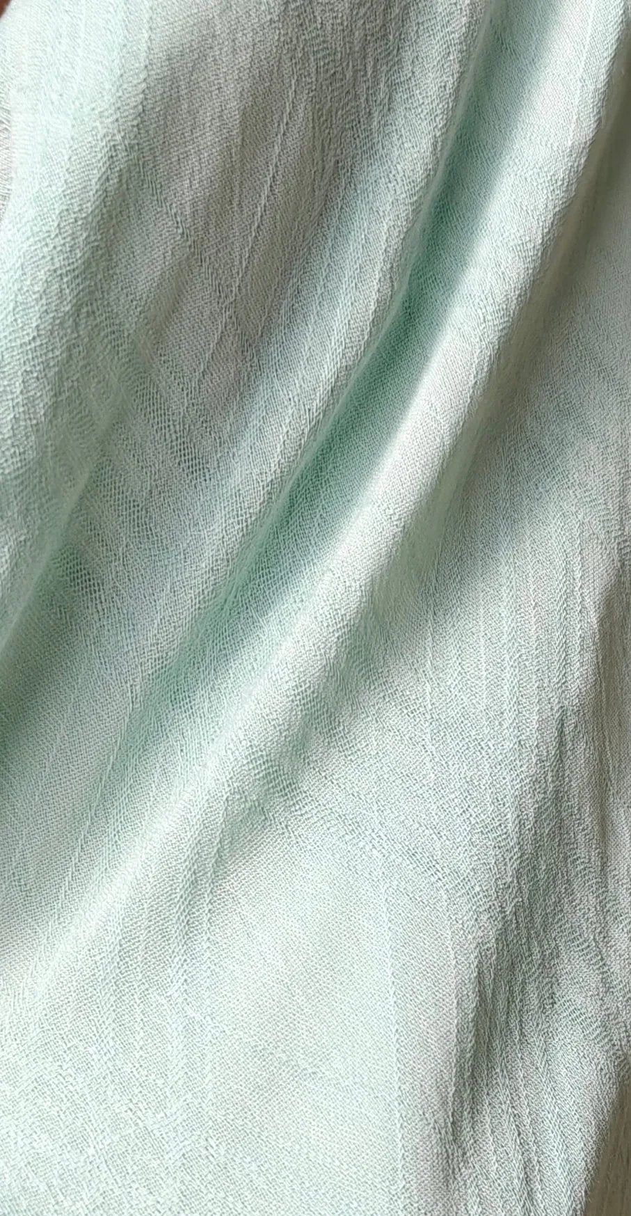 Zoom motif — Coton fluide chevron vert d'eau 300×140 cm – Coupo | Autour du Tissu Strasbourg